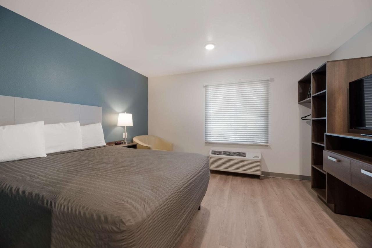 Woodspring Suites Phoenix-Deer Valley Exterior foto